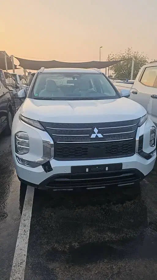 میستوبیشی اوتلندر mline ام لاین|خودرو سواری و وانت|کارون, |دیوار