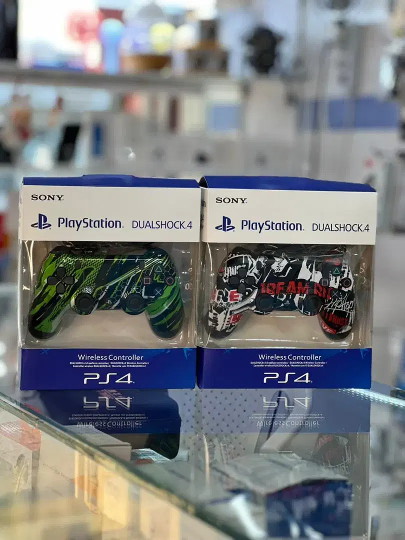 دسته پلیاستیشن 4 (DualShock 4) طرح خاص|کنسول، بازی ویدئویی و آنلاین|برازجان, |دیوار