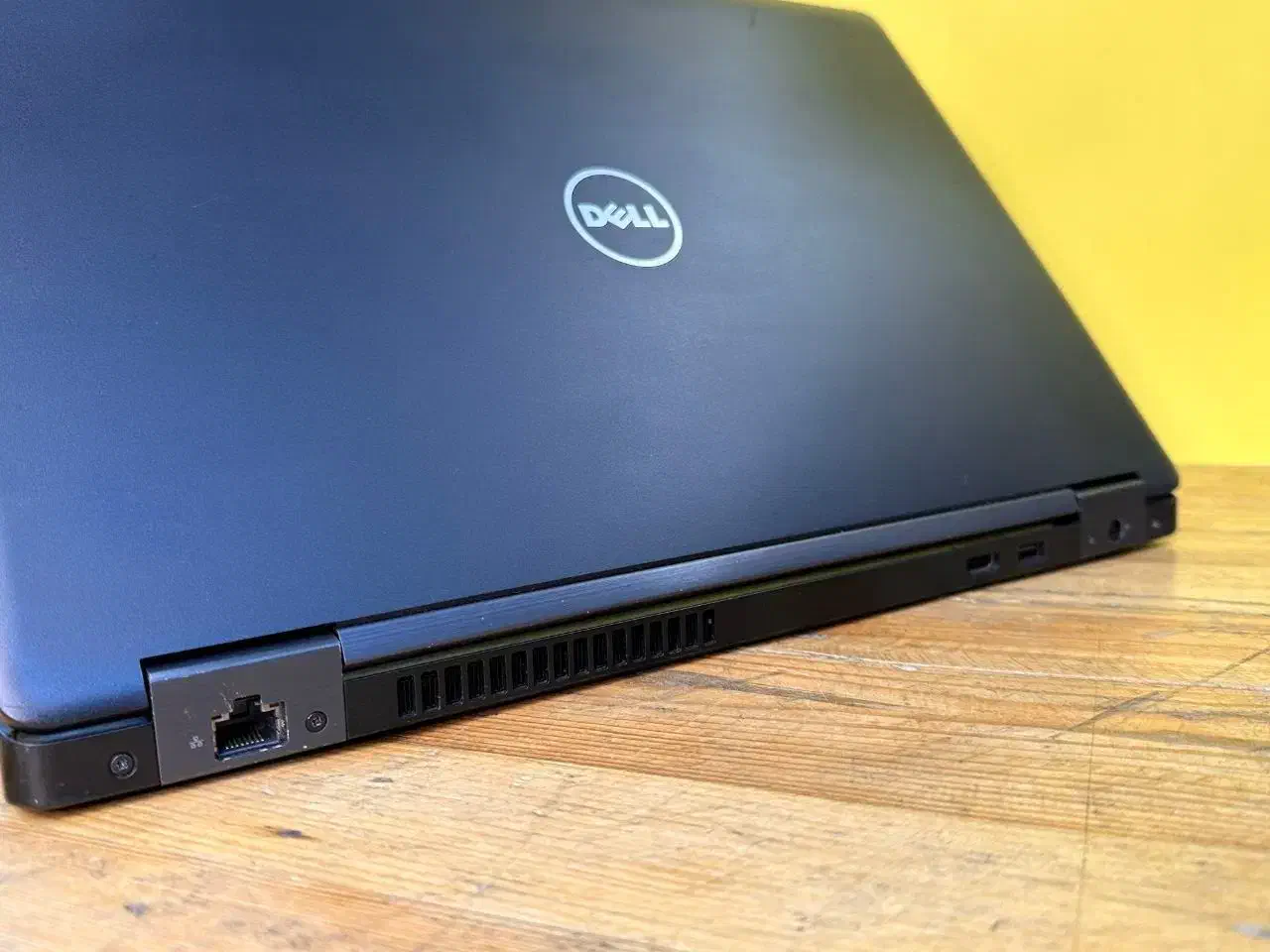 لپ تاپ دل لتیتیود Dell 5580انتخابی مطمئن و قدرتمند|رایانه همراه|مشهد, ارشاد|دیوار