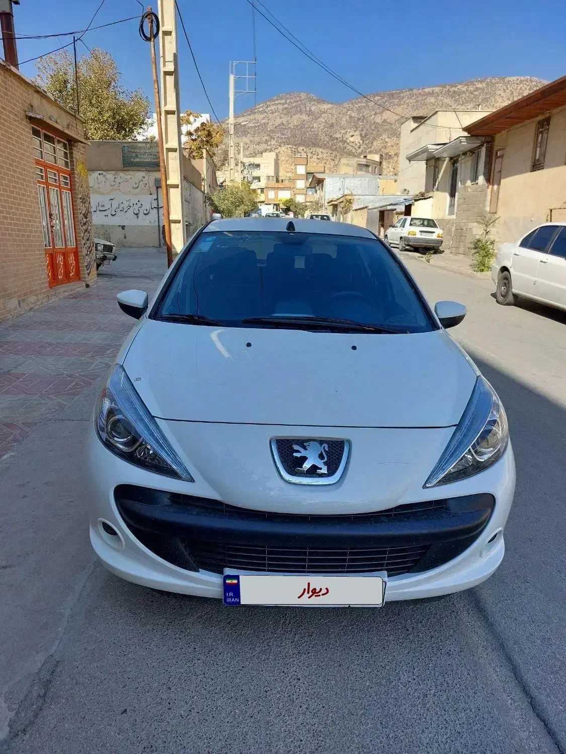 پژو ۲۰۷ اتومات شش سرعته tu5p سقف فلز مدل ۱۴۰۴|خودرو سواری و وانت|ایلام, |دیوار