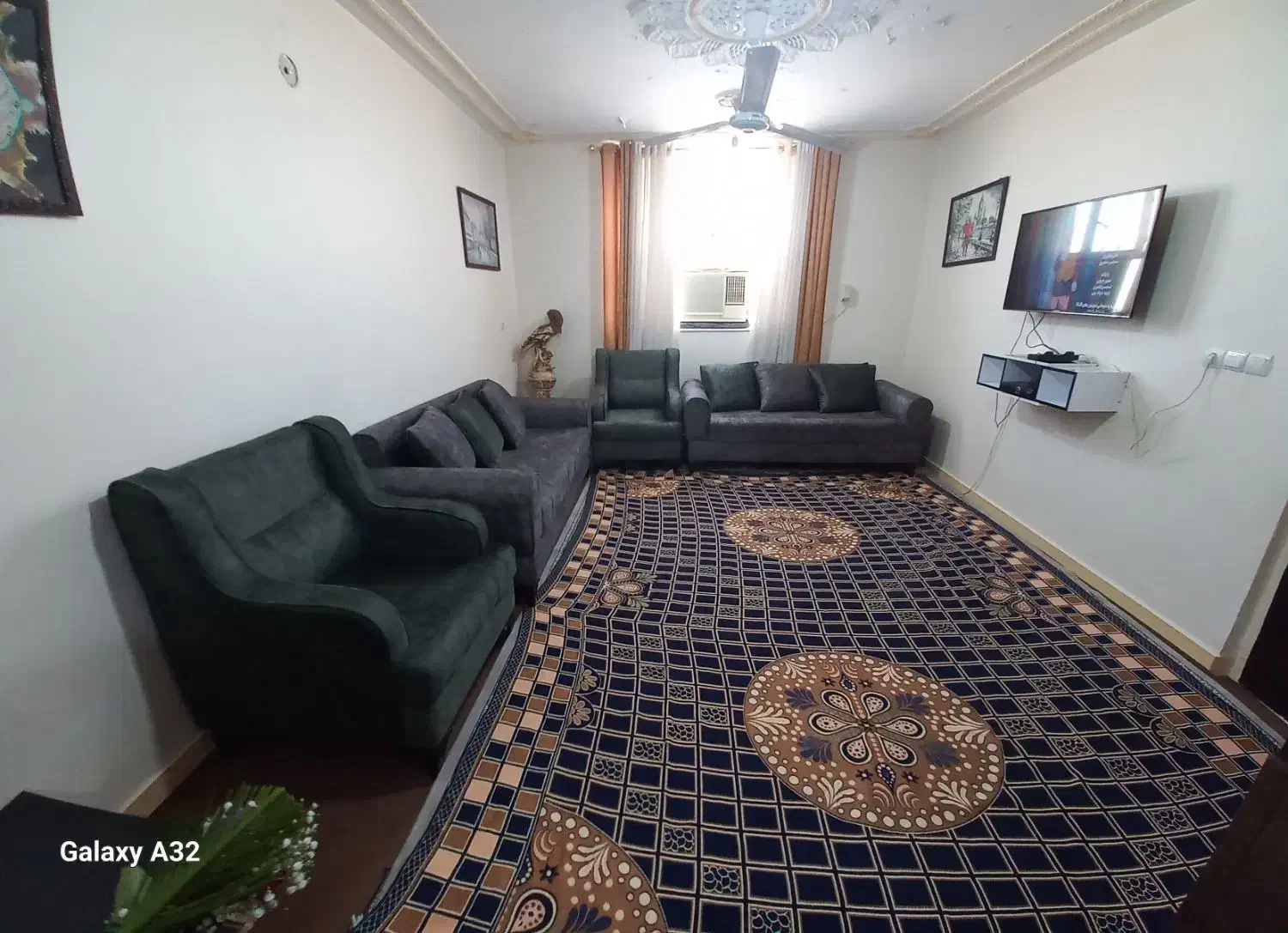 مبل نو ۸ نفره  و گل میز (عسلی )|مبلمان خانگی و میز عسلی|اهواز, معین زاده|دیوار