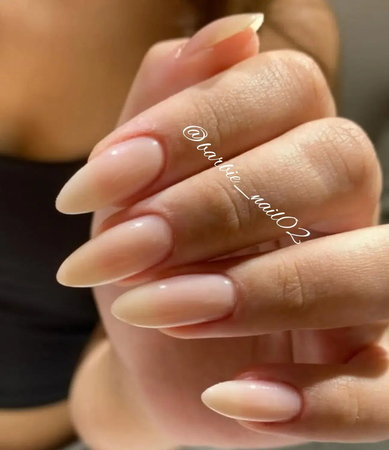 کاشت ناخن|خدمات آرایشگری و زیبایی|خرم‌آباد, |دیوار