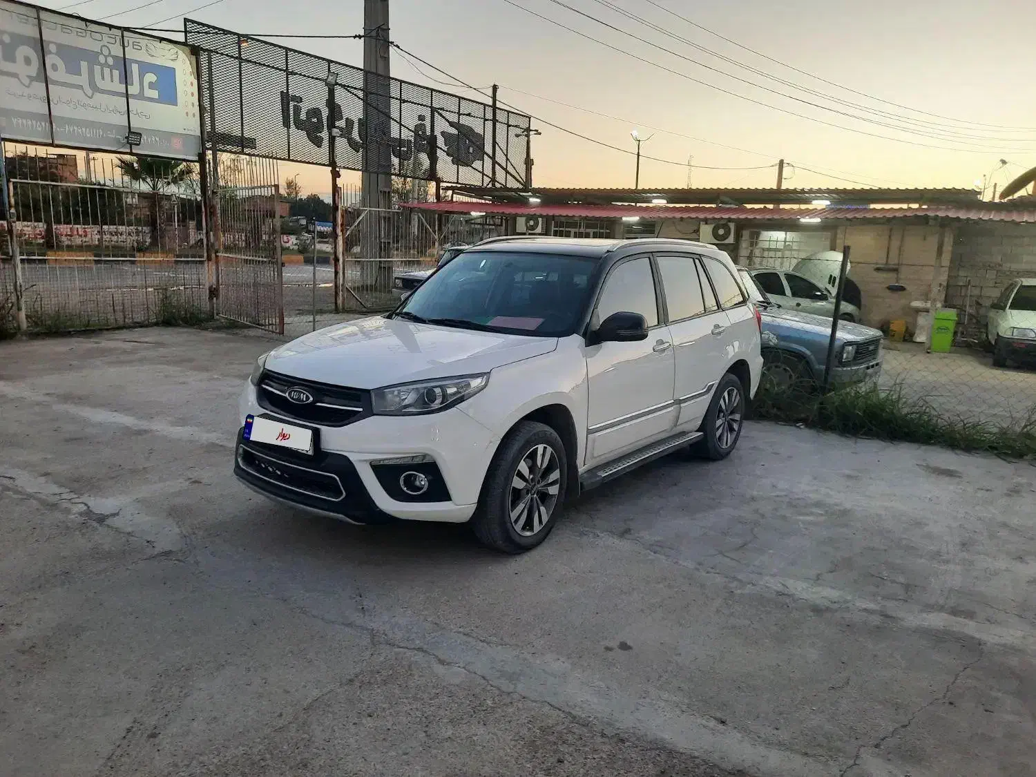 ام وی ام ایکس ۳۳مدل ۹۸|خودرو سواری و وانت|نکا, |دیوار