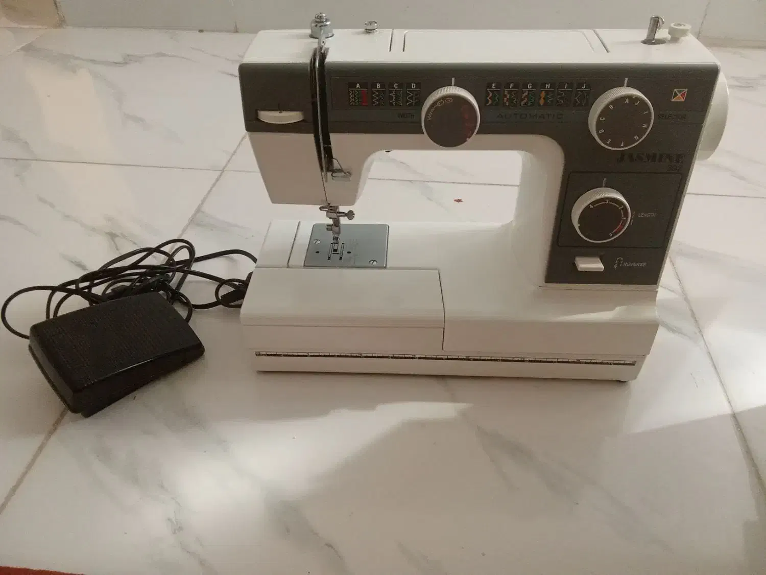 چرخ خیاطی کاچیران|چرخ خیاطی و ریسندگی|ساوه, |دیوار