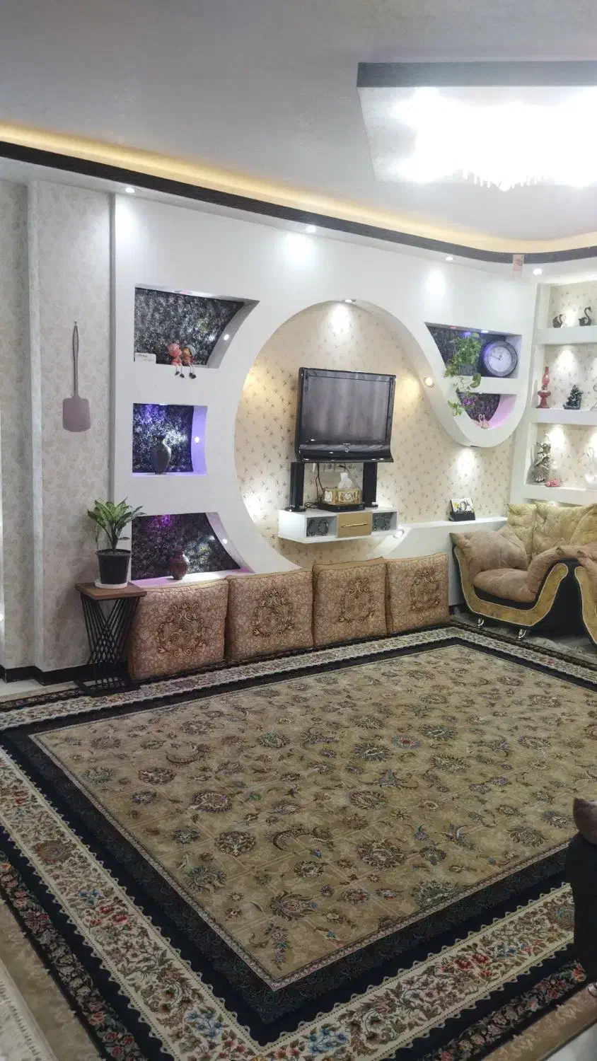 رهن کامل اپارتمان دوخوابه وتک خوابه|اجارهٔ آپارتمان|فولادشهر, C2|دیوار