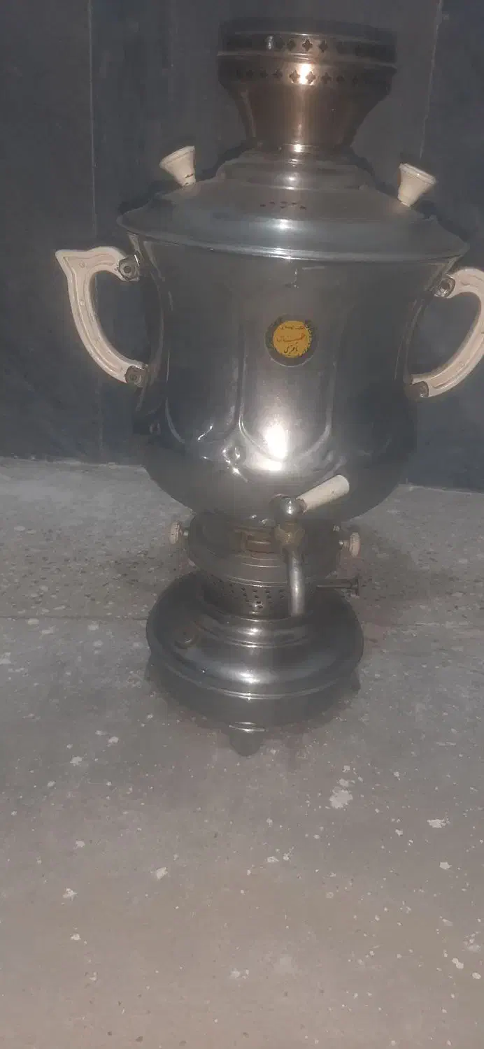 چند عددسماورنفتی ورو گازی وچراغ گازی سینی|کلکسیون اشیاء عتیقه|کلاله, |دیوار