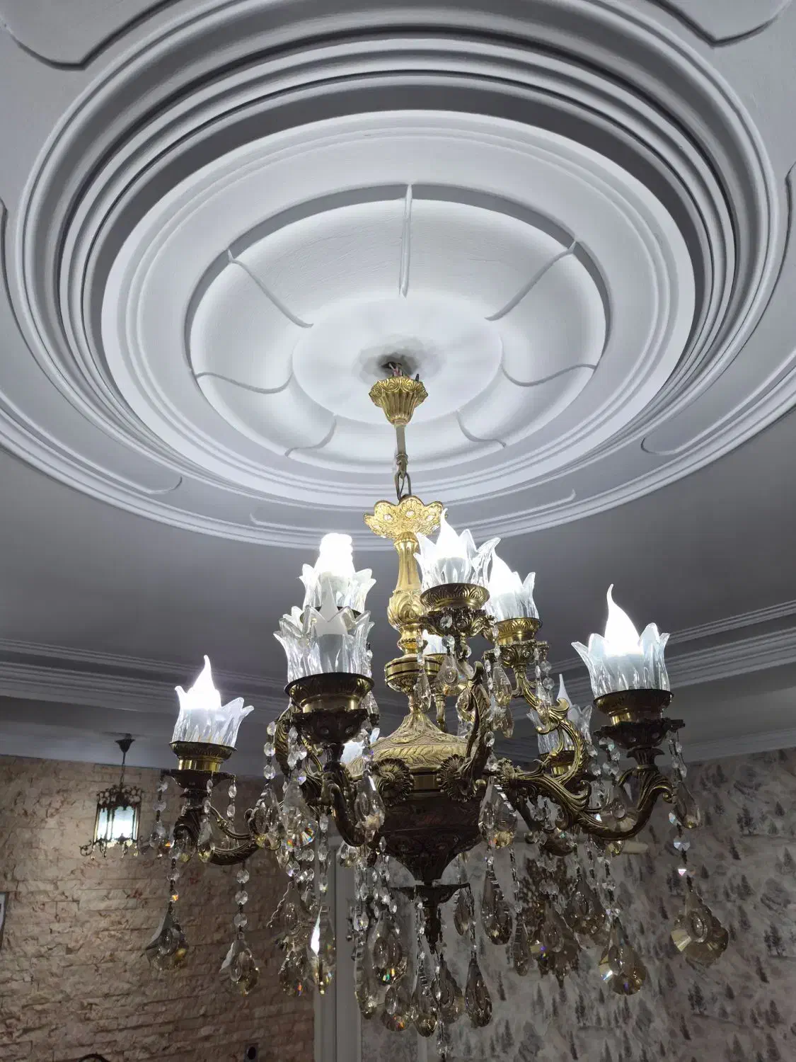 لوستر تمام برنزی|لوستر و چراغ آویز|صباشهر, |دیوار