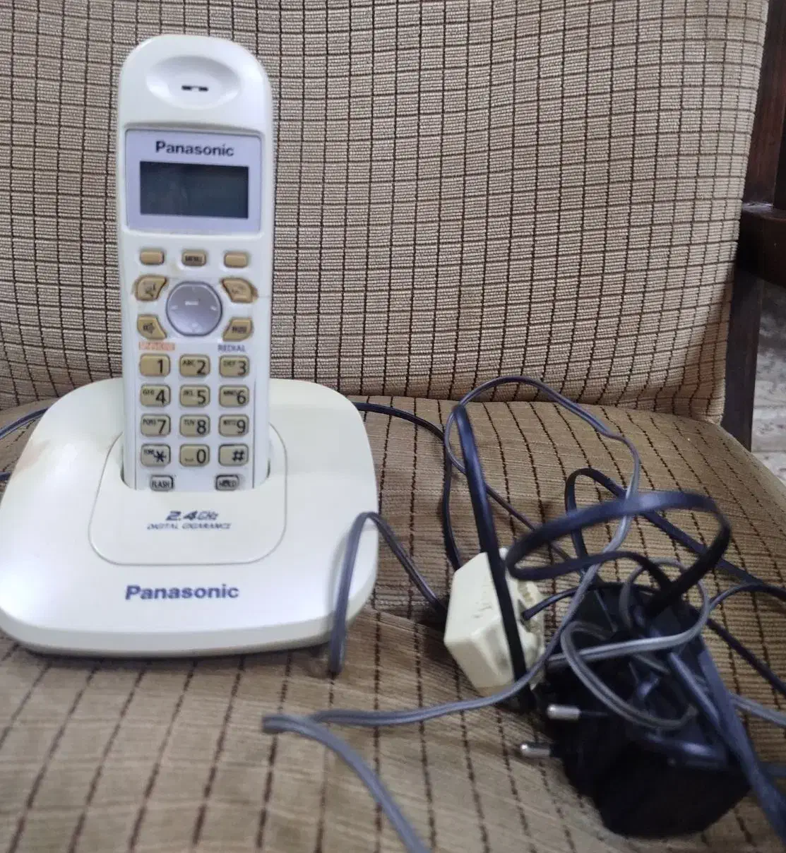 تلفن بی سیم پاناسونیک|تلفن رومیزی|لاهیجان, امیرشهید|دیوار