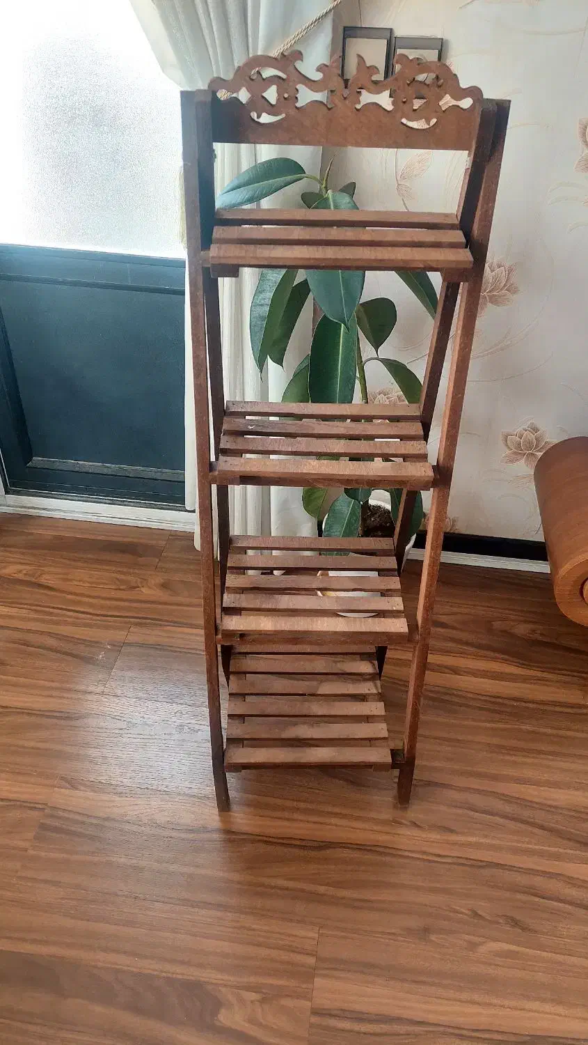 استند گل و گیاه|گل و گیاه طبیعی|شاهینشهر, عطار|دیوار