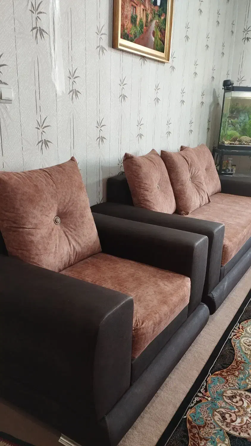 مبل راحتی چرم، ترک|مبلمان خانگی و میز عسلی|تهران, لویزان|دیوار