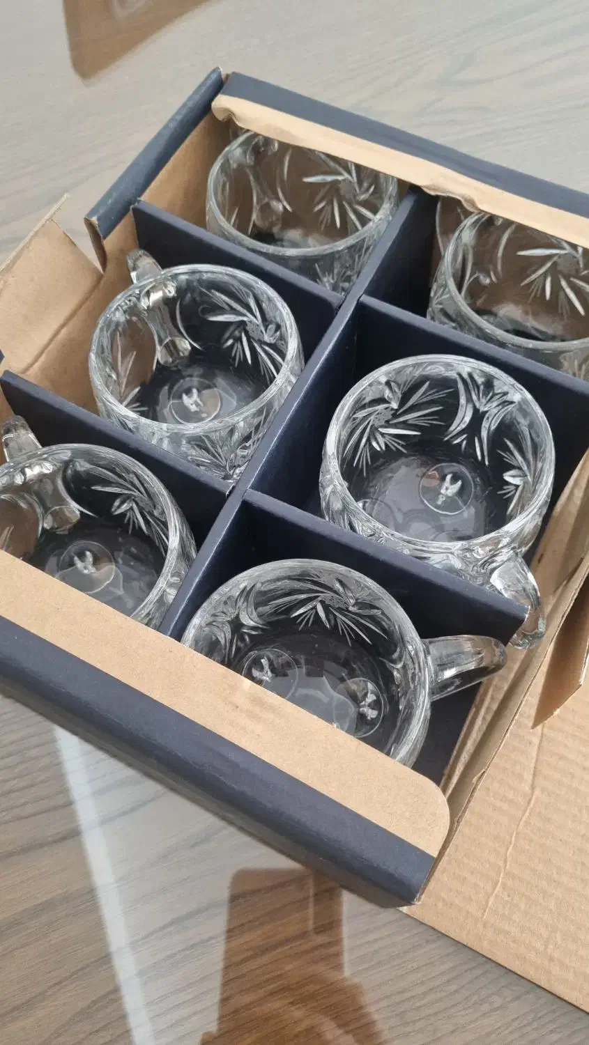 ظروف سرو و پذیرایی( فنجان،ظرف شیرینی میوه شکلات)|ظروف سرو و پذیرایی|گرگان, |دیوار