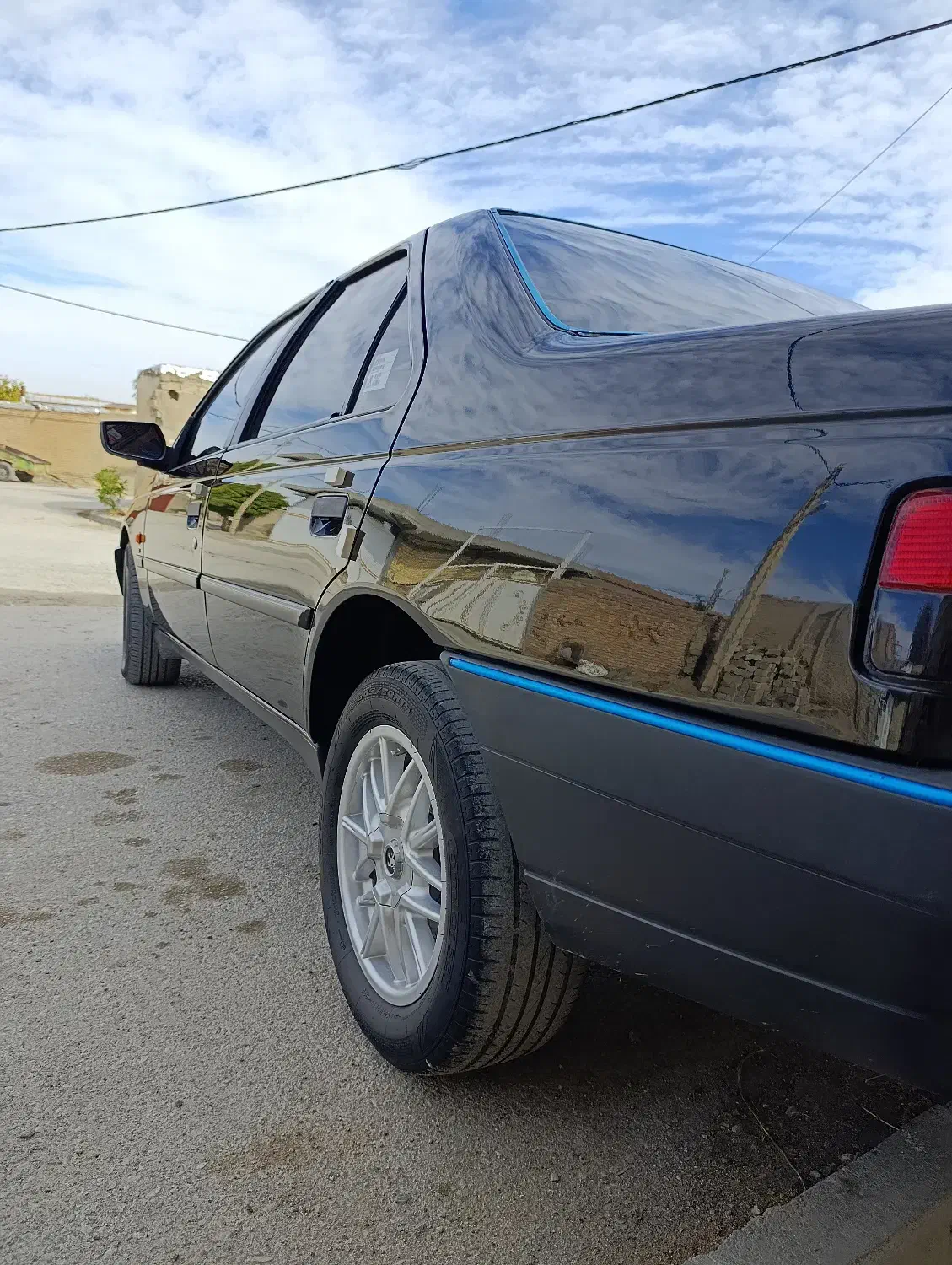 فروشب|خودرو سواری و وانت|نقده, |دیوار