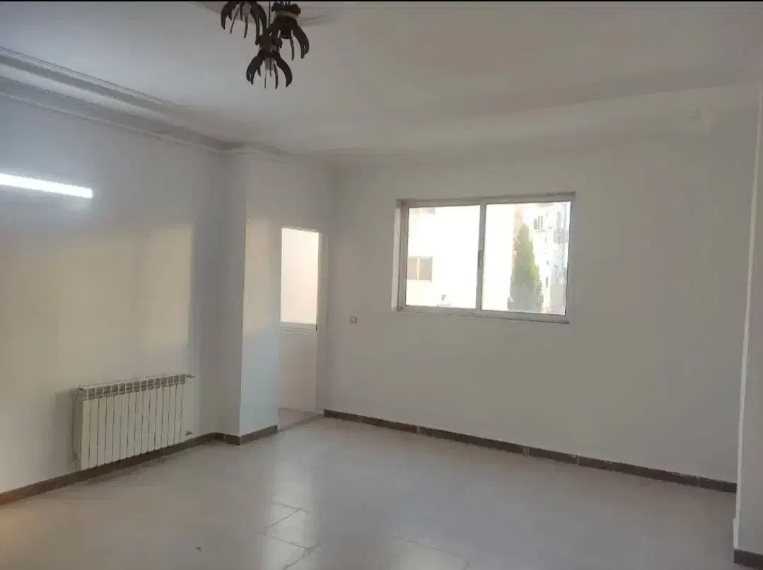 فروش واحد ۷۵ متری در مجتمع تاکسیرانی|فروش آپارتمان|بندر انزلی, کلیور|دیوار