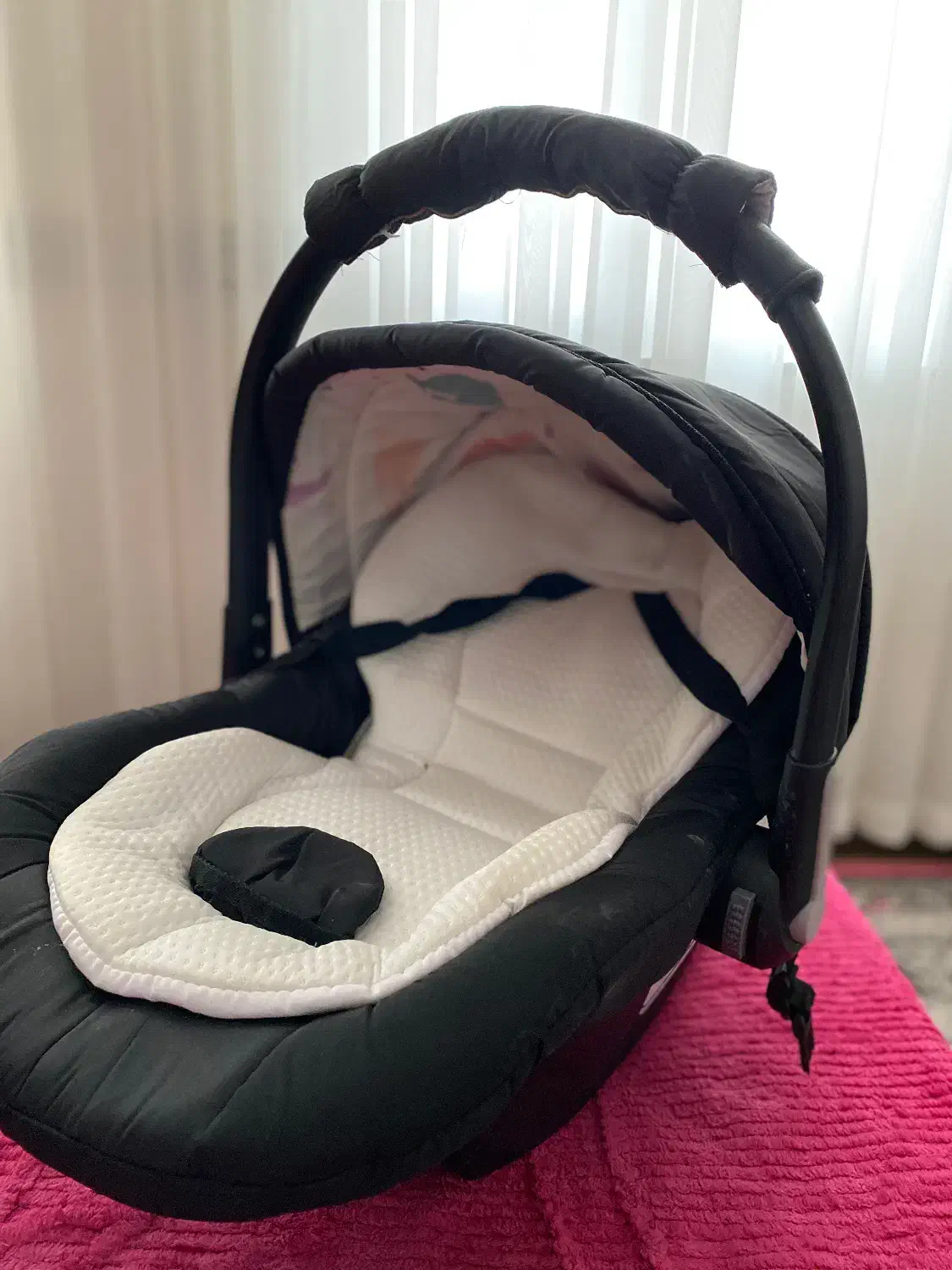 کریر|اسباب و اثاث بچه|میانه, |دیوار