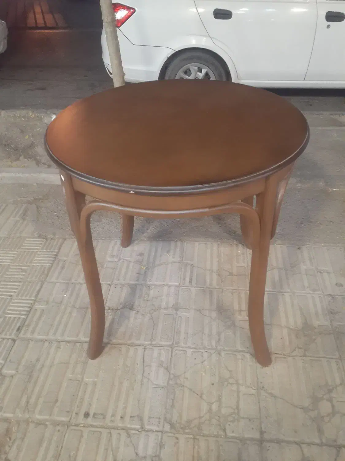 میز نهار خوری گردو|میز و صندلی غذاخوری|زرند, |دیوار