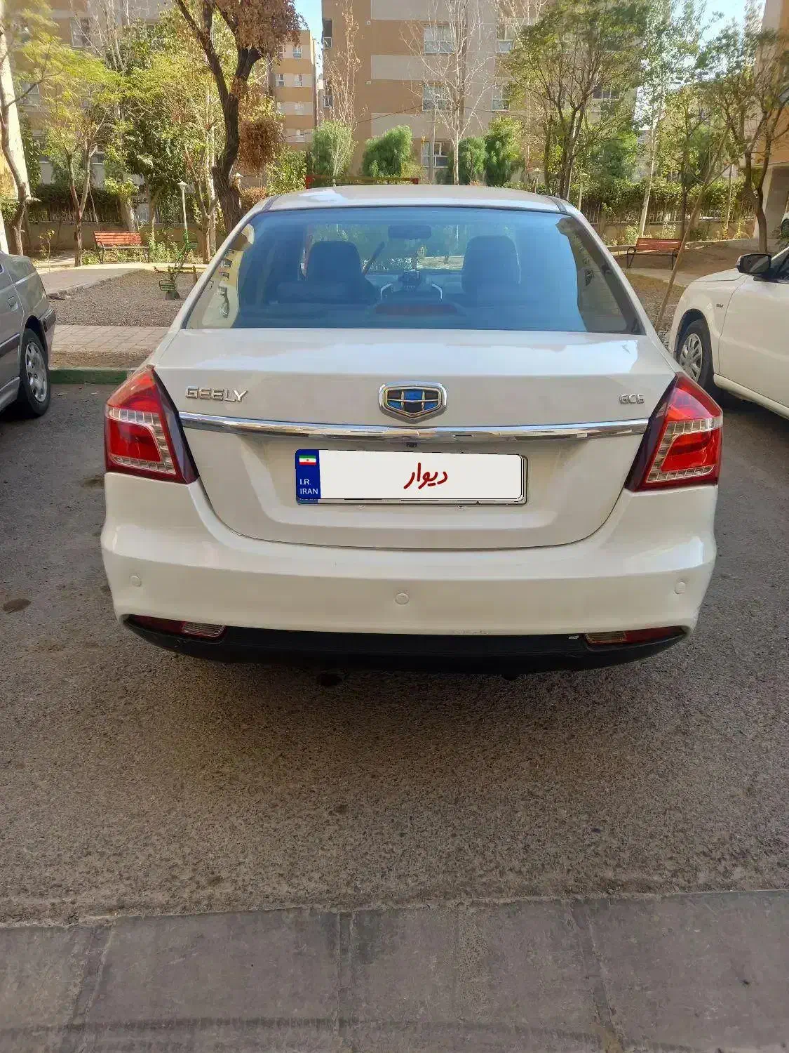 جیلی Gc6 خودکار (اتومات) اکسلنت سانروف ۱۳۹۷ سفید|خودرو سواری و وانت|قم, پردیسان|دیوار