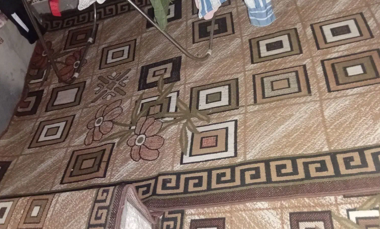 گلیم نو|گلیم، جاجیم، گبه|قم, نیروگاه|دیوار