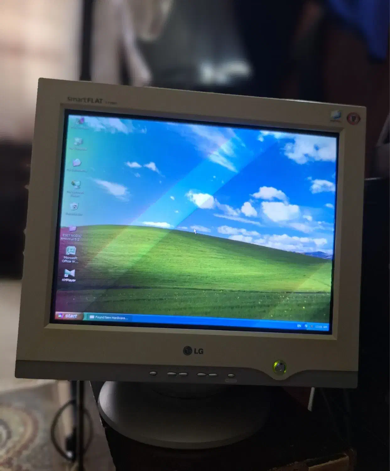 کامپیوتر|رایانه رومیزی|قشم, |دیوار