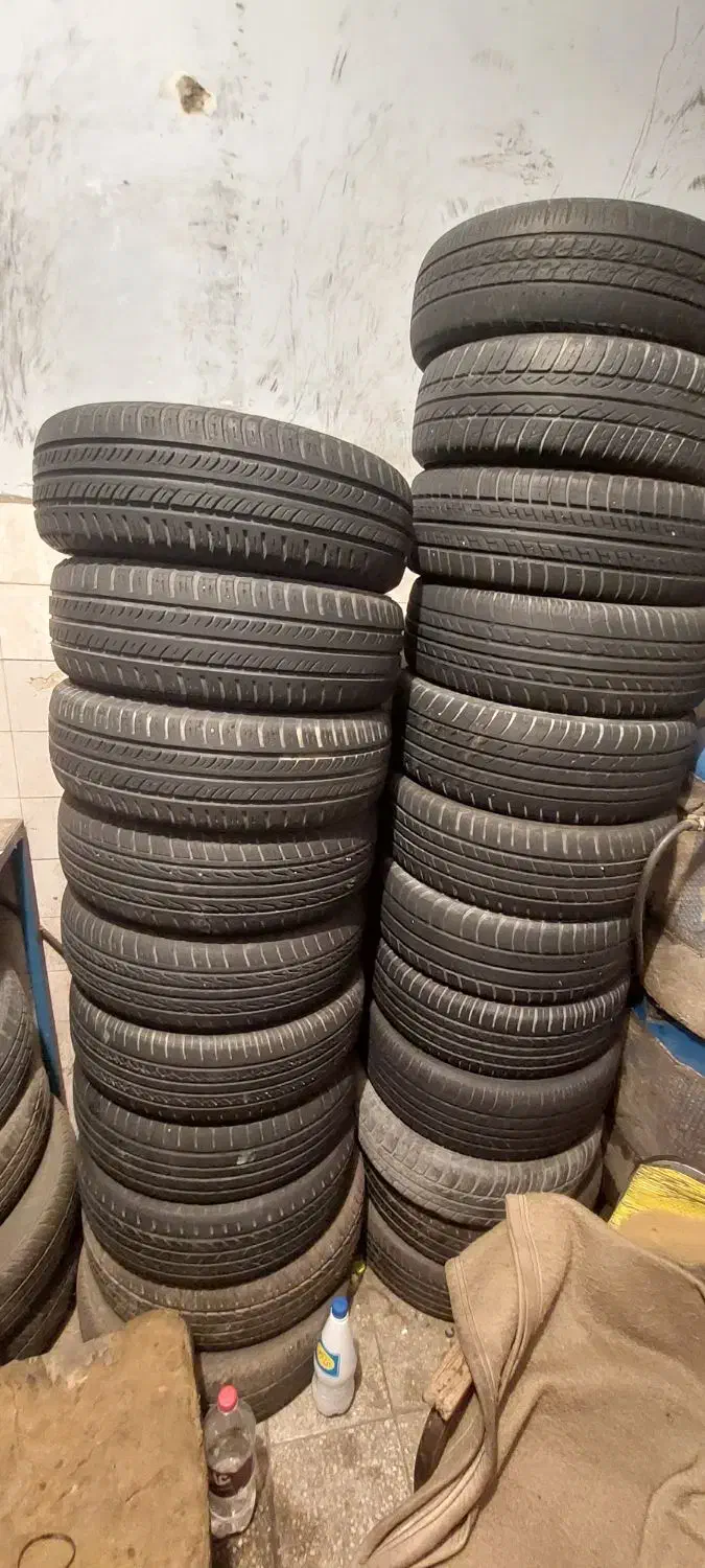 لاستیک پژو وسمند|قطعات یدکی و لوازم جانبی|اهواز, کوی مهندسان|دیوار