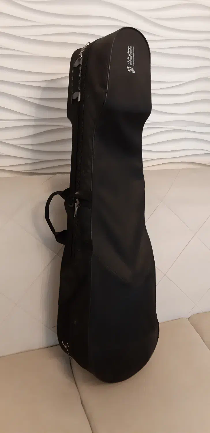 تار|سازهای سنتی|کرج, کوی کارمندان جنوبی|دیوار