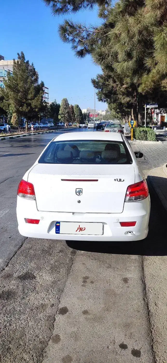 رانا پلاس  ۴۰۱  ( بدون نقطه )|خودرو سواری و وانت|مشهد, شاهد (شهرک غرب)|دیوار