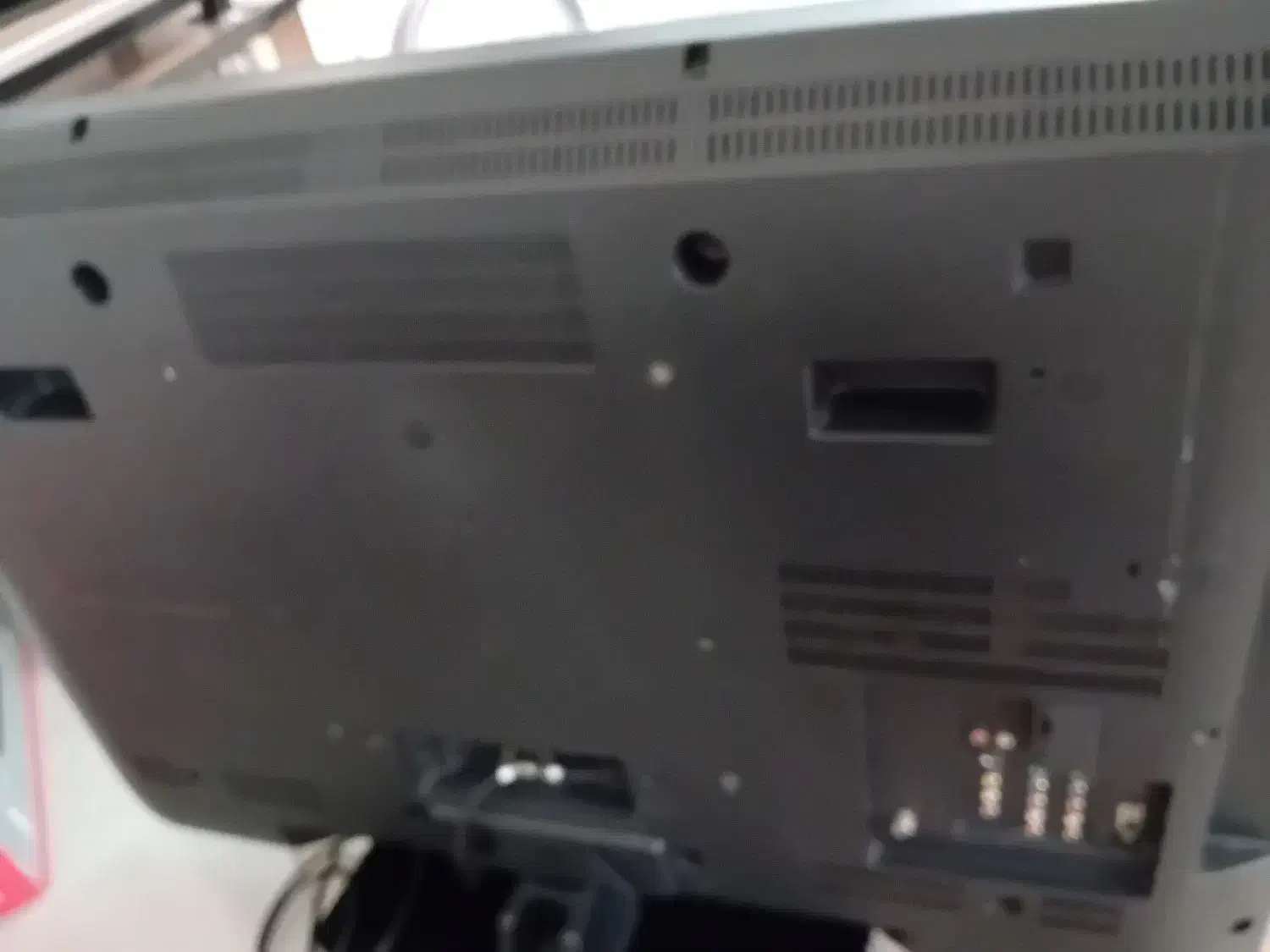 تلویزیون سونی ال سی دی ۴۲ در حد|تلویزیون و پروژکتور|شفت, |دیوار