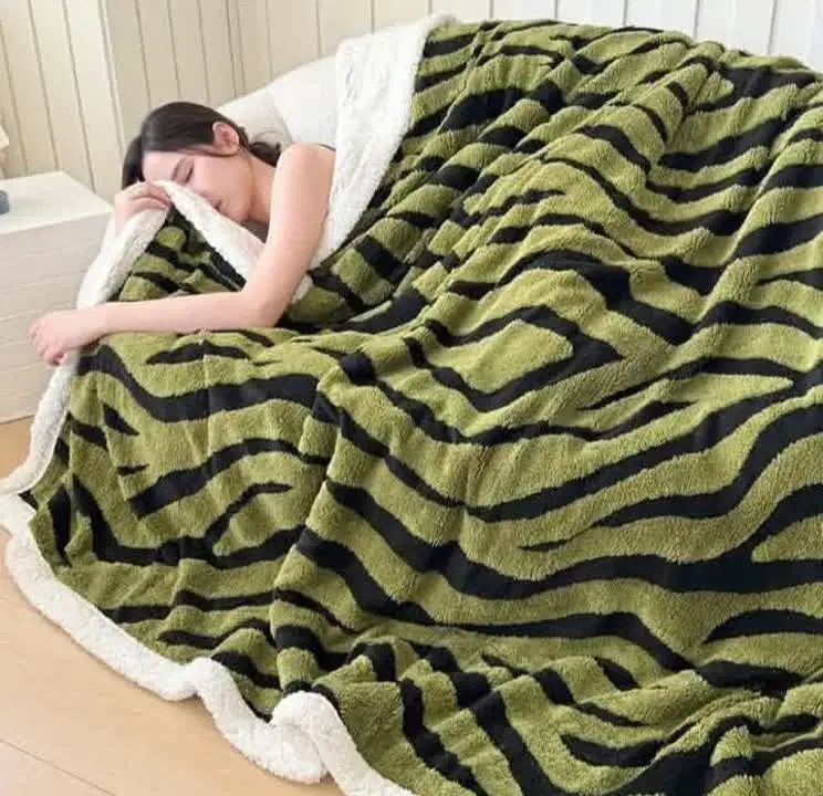 پتو دونفره دو رو ببعی|رختخواب، بالش، پتو|ساوه, |دیوار