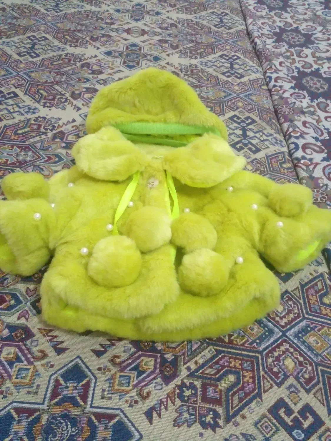 پالتو بچگانه|کفش و لباس بچه|اهر, |دیوار