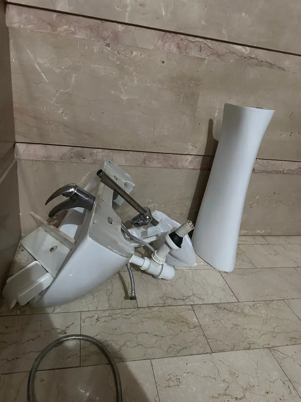 روشویی و شیرآلات|لوازم سرویس بهداشتی|مشکین‌دشت, |دیوار