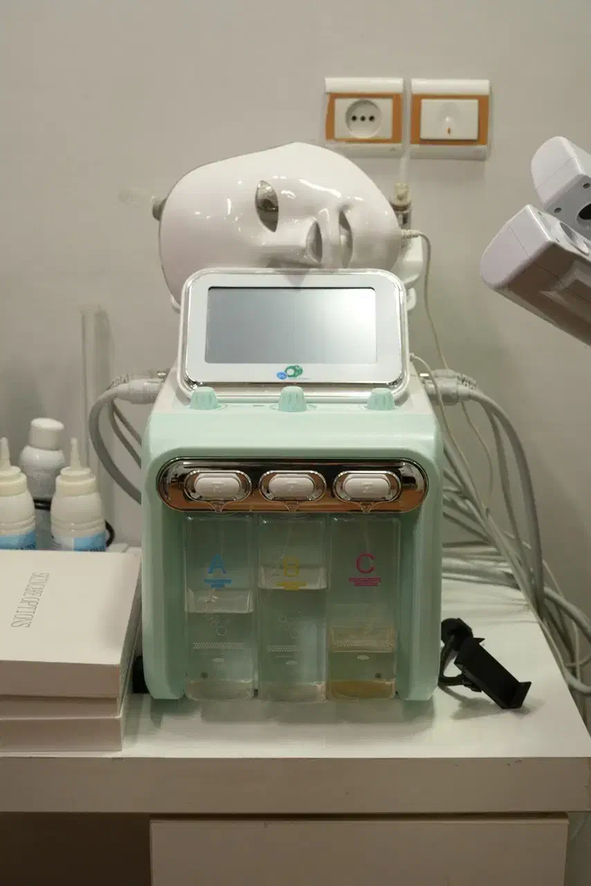 فروش دستگاه هیدروفیشال در حد نو|آرایشگاه و سالنهای زیبایی|بندرعباس, |دیوار