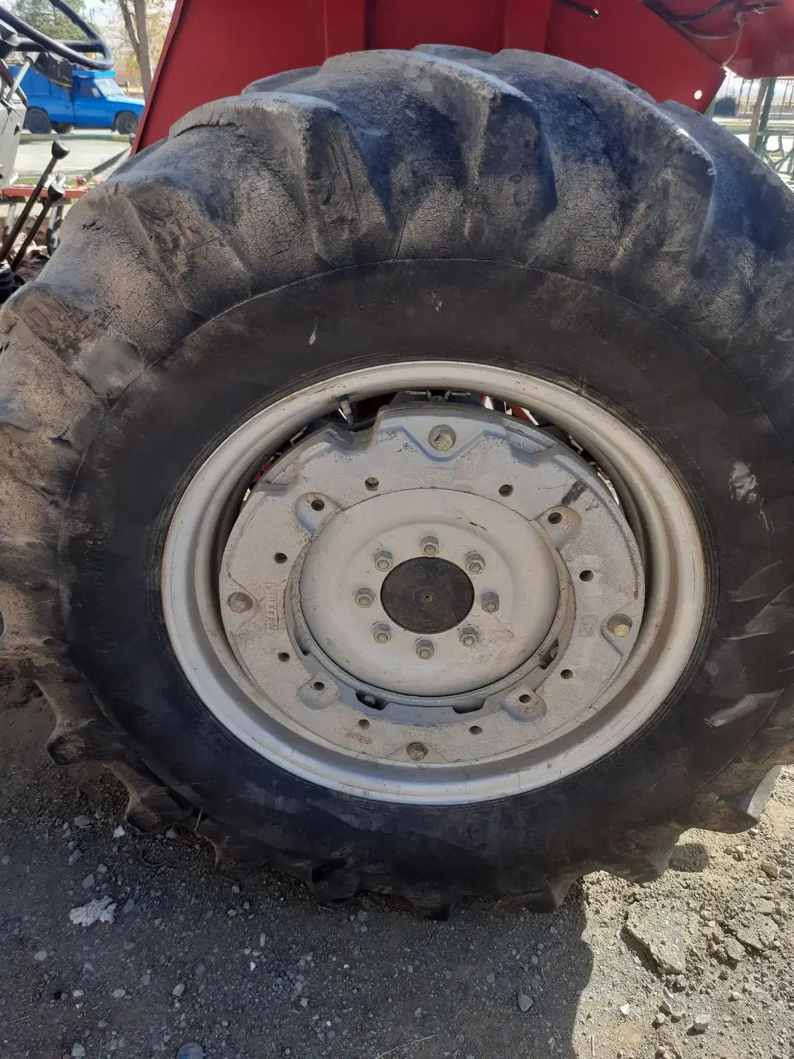 تراکتور ۲۸۵ تک مدل ۸۷ درجه یک|خودرو سنگین|کامیاران, |دیوار