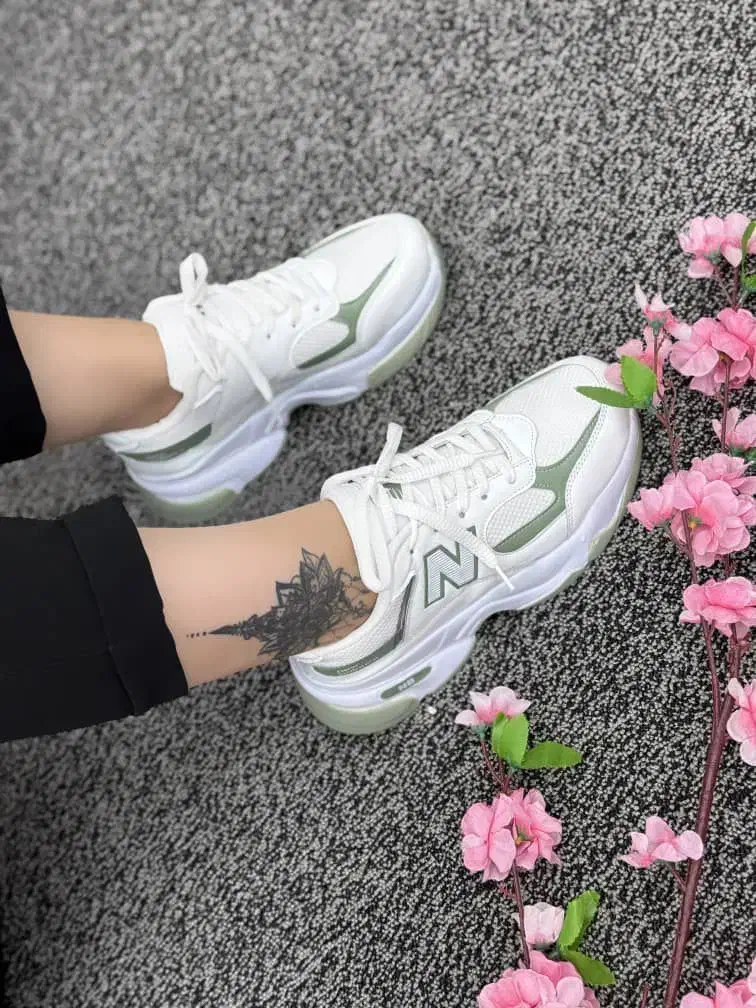 اف ویژه به مناسبت روز زن|کیف، کفش، کمربند|جهرم, |دیوار