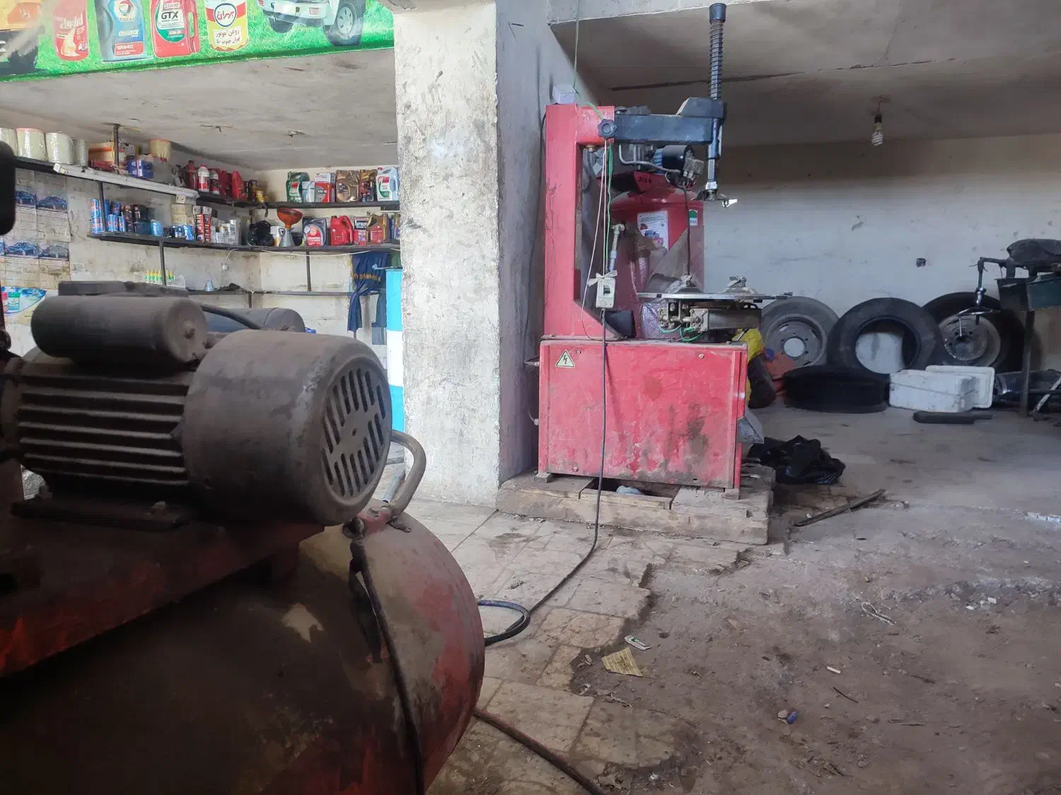 فروش مغازه تعویض روغنی با تمام وسایل|فروشگاه و مغازه|سراوان, |دیوار