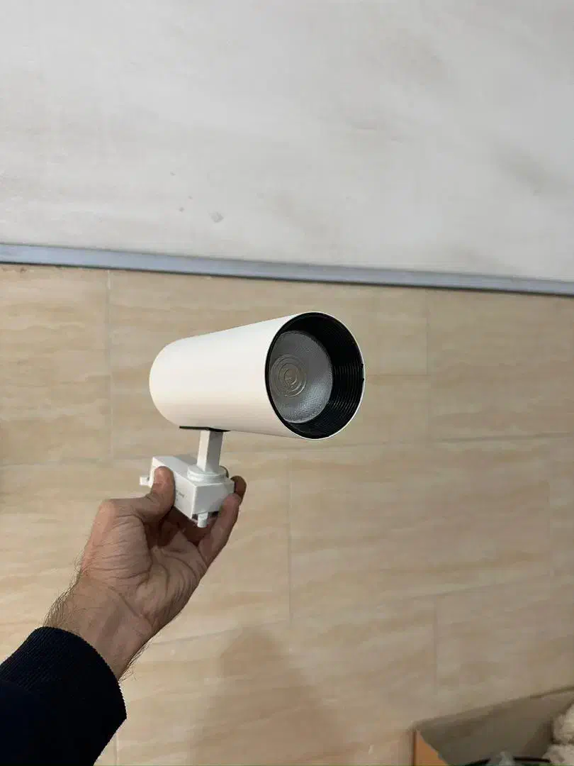 فروش تعدادی محدود چراغ و پروژکتورو روشنایی|لامپ و چراغ|ارومیه, |دیوار