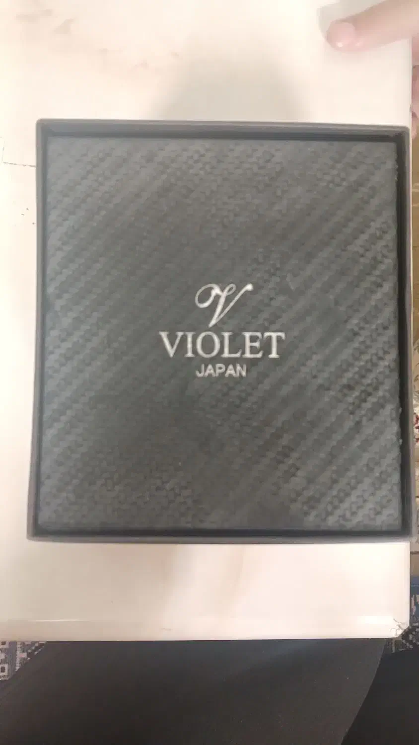 ساعت مچی  ویولت|ساعت|قم, کلهری|دیوار