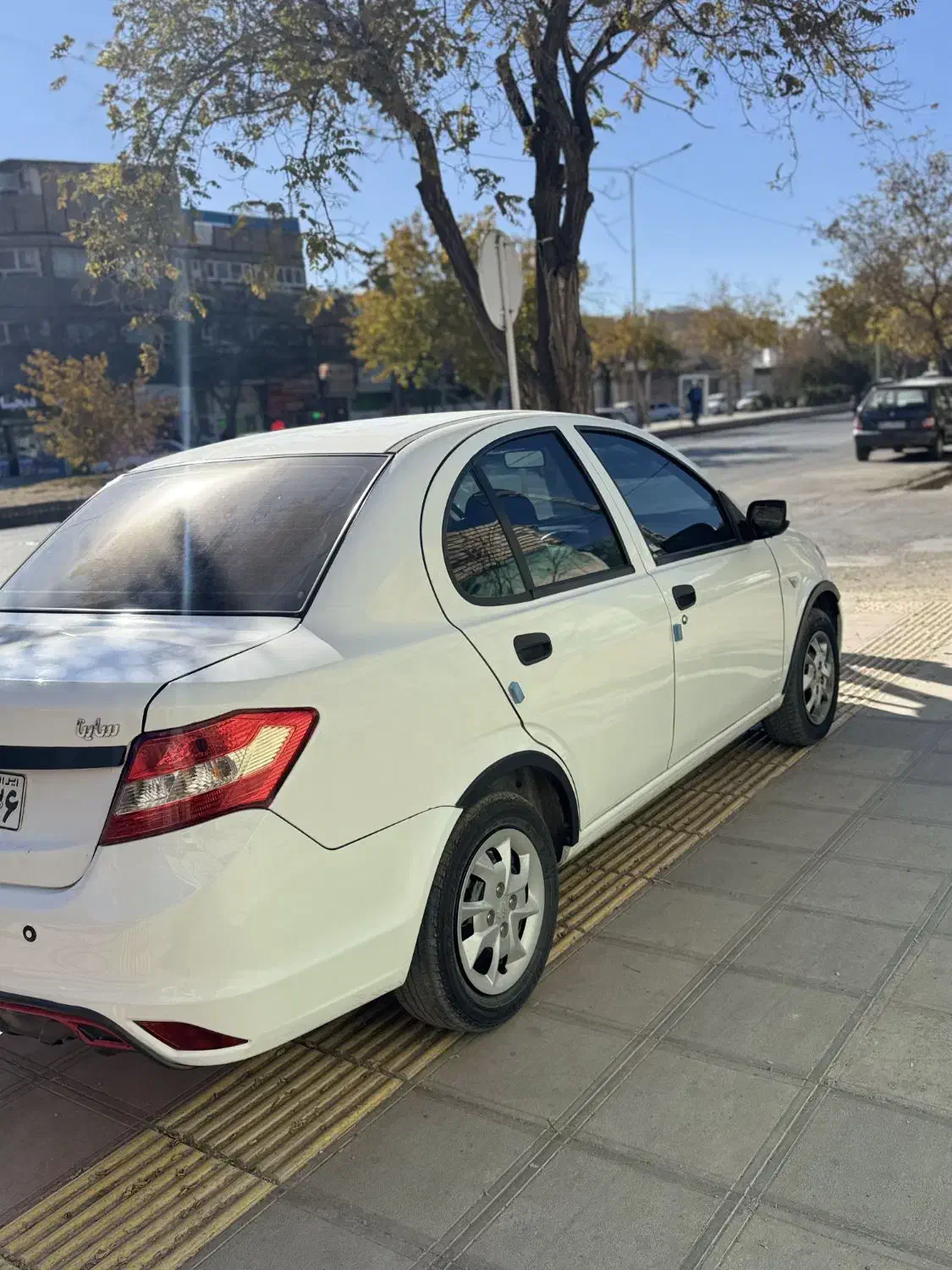 ساینا ۴۰۱|خودرو سواری و وانت|تربت‌حیدریه, حسنی بالا|دیوار