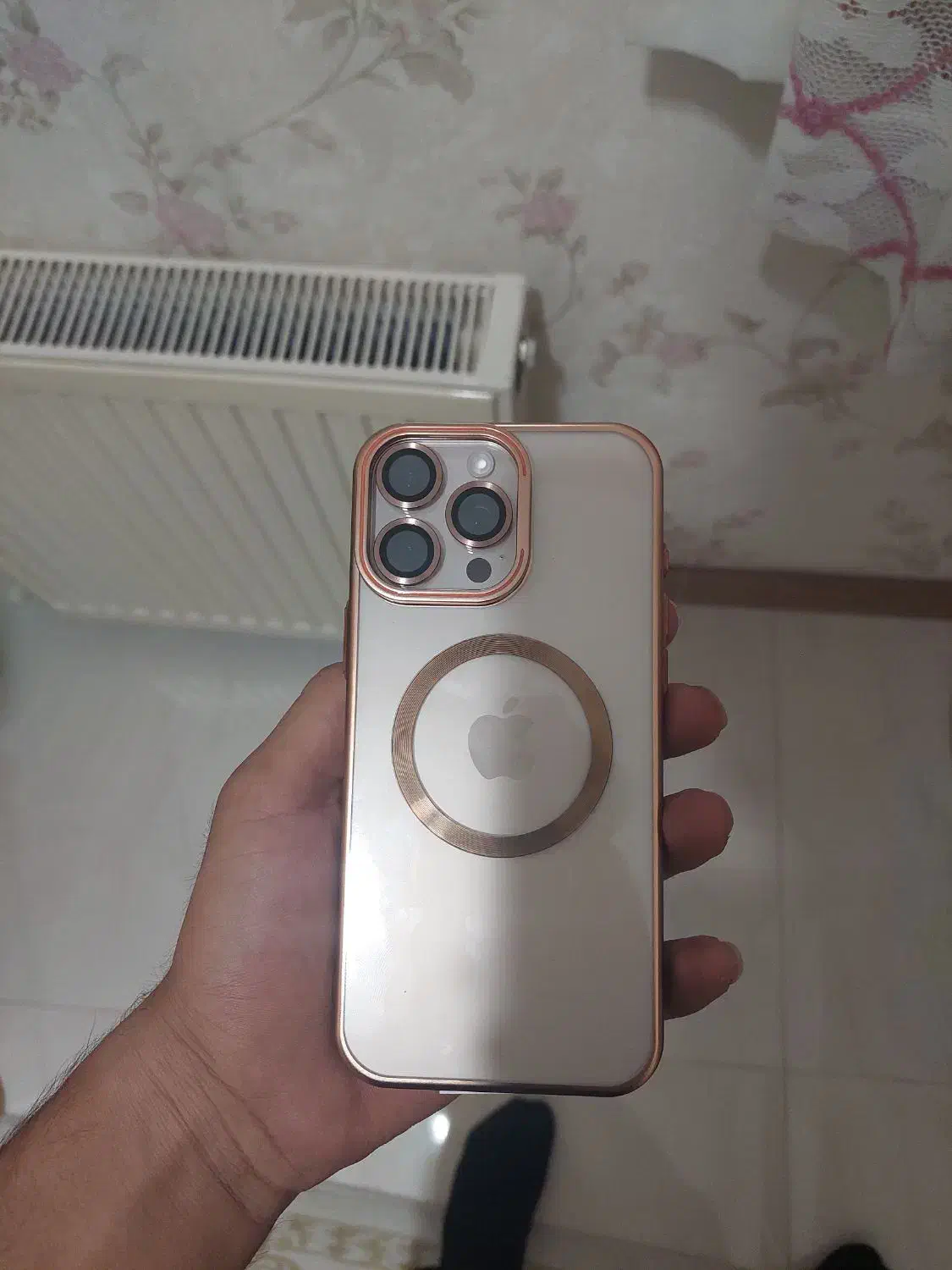 اپل iPhone 16 Pro Max با حافظهٔ ۱ ترابایت|موبایل|تهران, فاطمی|دیوار