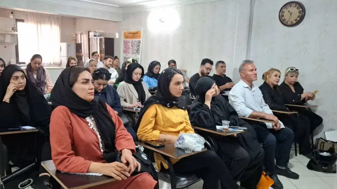 برگزاری همایش تزریقات و کمک های اولیه|گردهمایی و همایش|تهران, نیروی هوایی (پیروزی)|دیوار