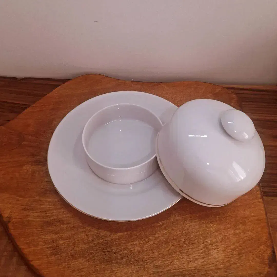 فروش ظروف پذیرایی چینی وکریستال کمیاب اروپایی|ظروف سرو و پذیرایی|تهران, نیکنام|دیوار