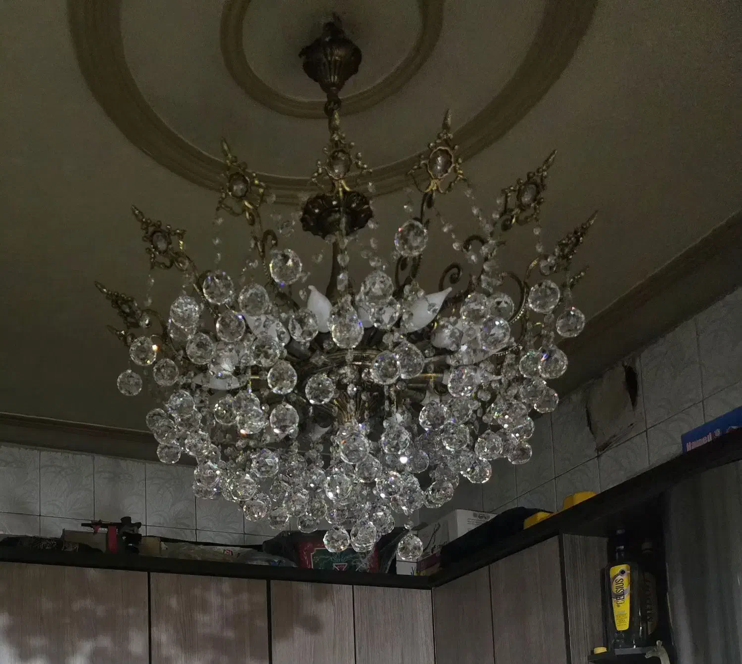 لوستر ۱۶ شاخه برنز طلایی الماس شده|لوستر و چراغ آویز|ری, سیزده آبان|دیوار