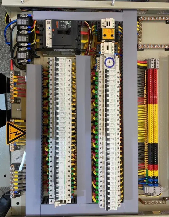 برق کار صنعتی|خدمات پیشه و مهارت|قم, باسکول|دیوار