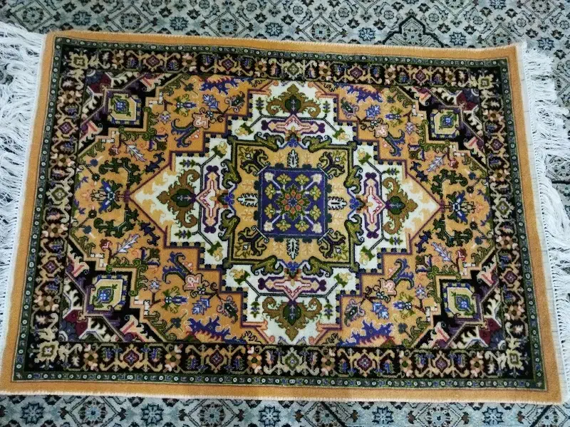 زیر پایی دست بافت|فرش|گرگان, |دیوار