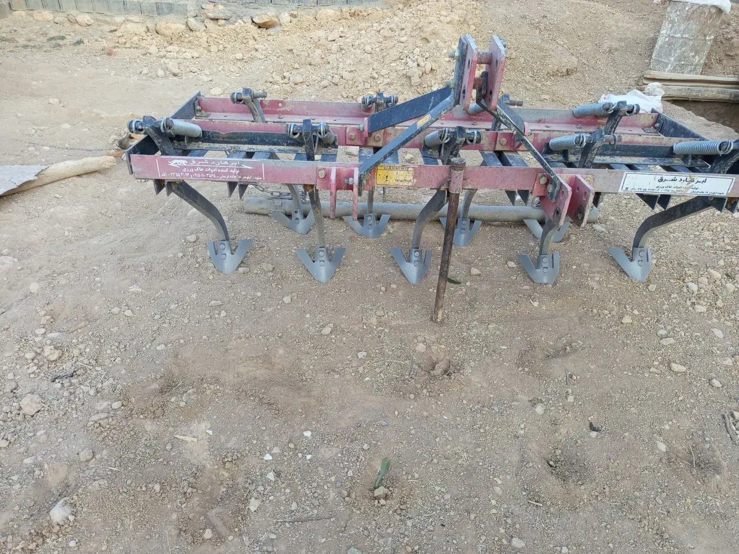 تانکر چرخدار ۱۲۰۰لیتری وپنجه|ماشینآلات صنعتی|سنقر, |دیوار