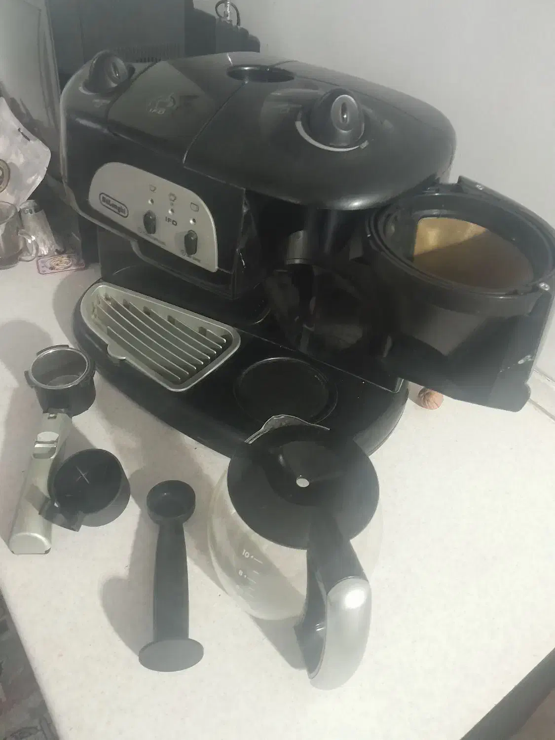 قهوه ساز دلونگی|کافیشاپ و رستوران|مشهد, گوهرشاد|دیوار