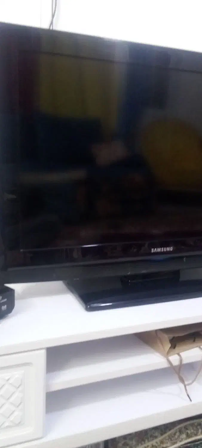 تلویزیون سامسونگ|تلویزیون و پروژکتور|قم, قلعه صدری|دیوار