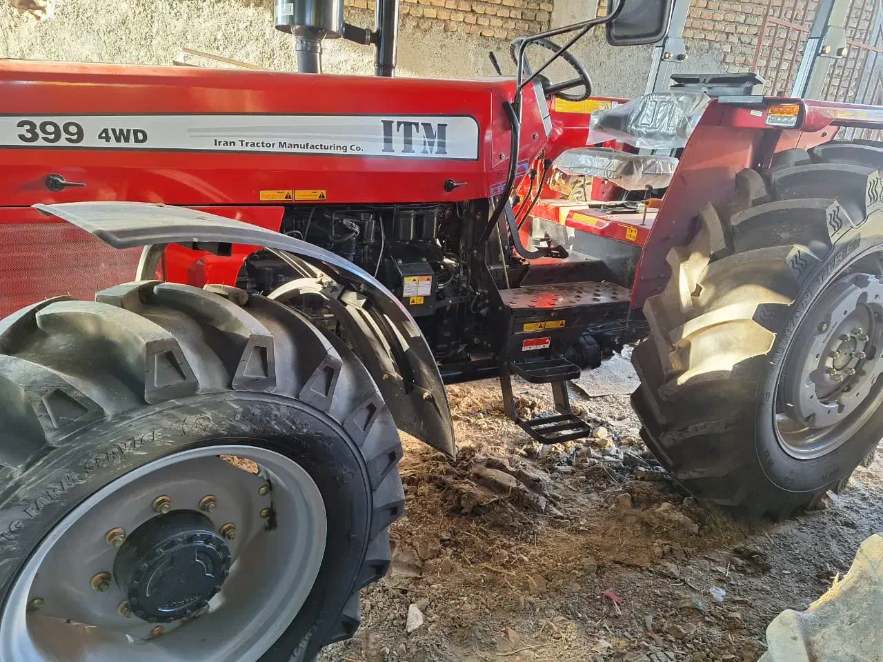 تراکتور ۳۹۹ خشک در خانببین|خودرو سنگین|خان ببین, |دیوار