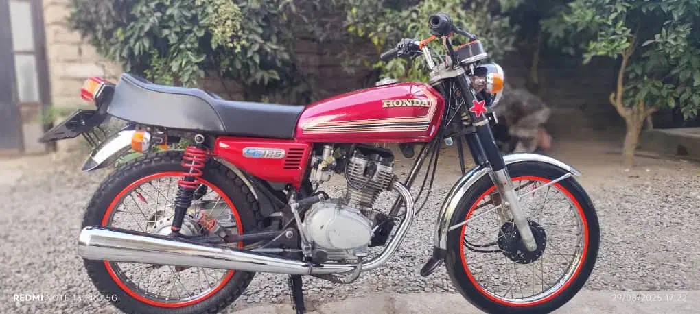 موتور هوندا ۱۲۵مشابه صفر|موتورسیکلت|کیاشهر, |دیوار