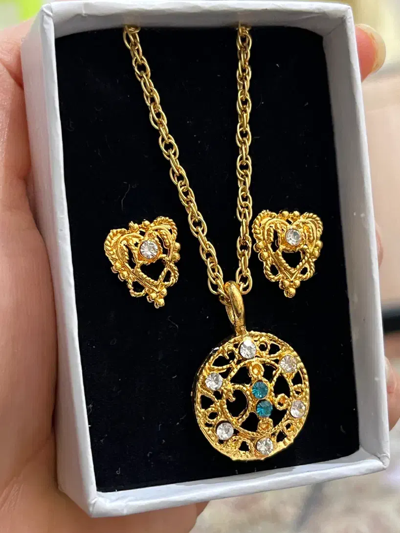 نیم ست|بدلیجات|ساوه, |دیوار