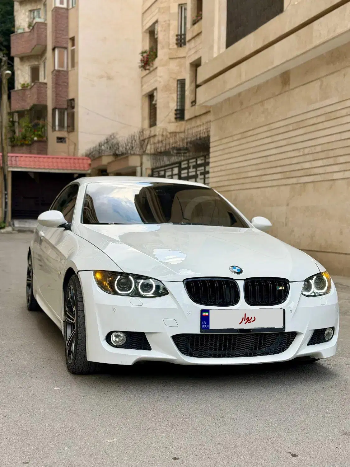 bmw e93  330i|خودرو سواری و وانت|گرگان, |دیوار