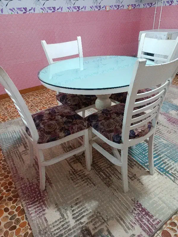 نهارخوری شیک چهار نفره الشتر|میز و صندلی غذاخوری|الشتر, |دیوار